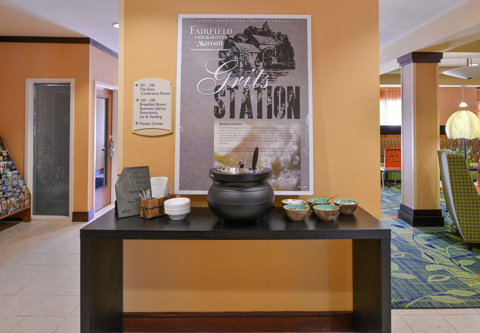 Fairfield Inn And Suites Charleston North/University Area Север Чарлстон Экстерьер фото