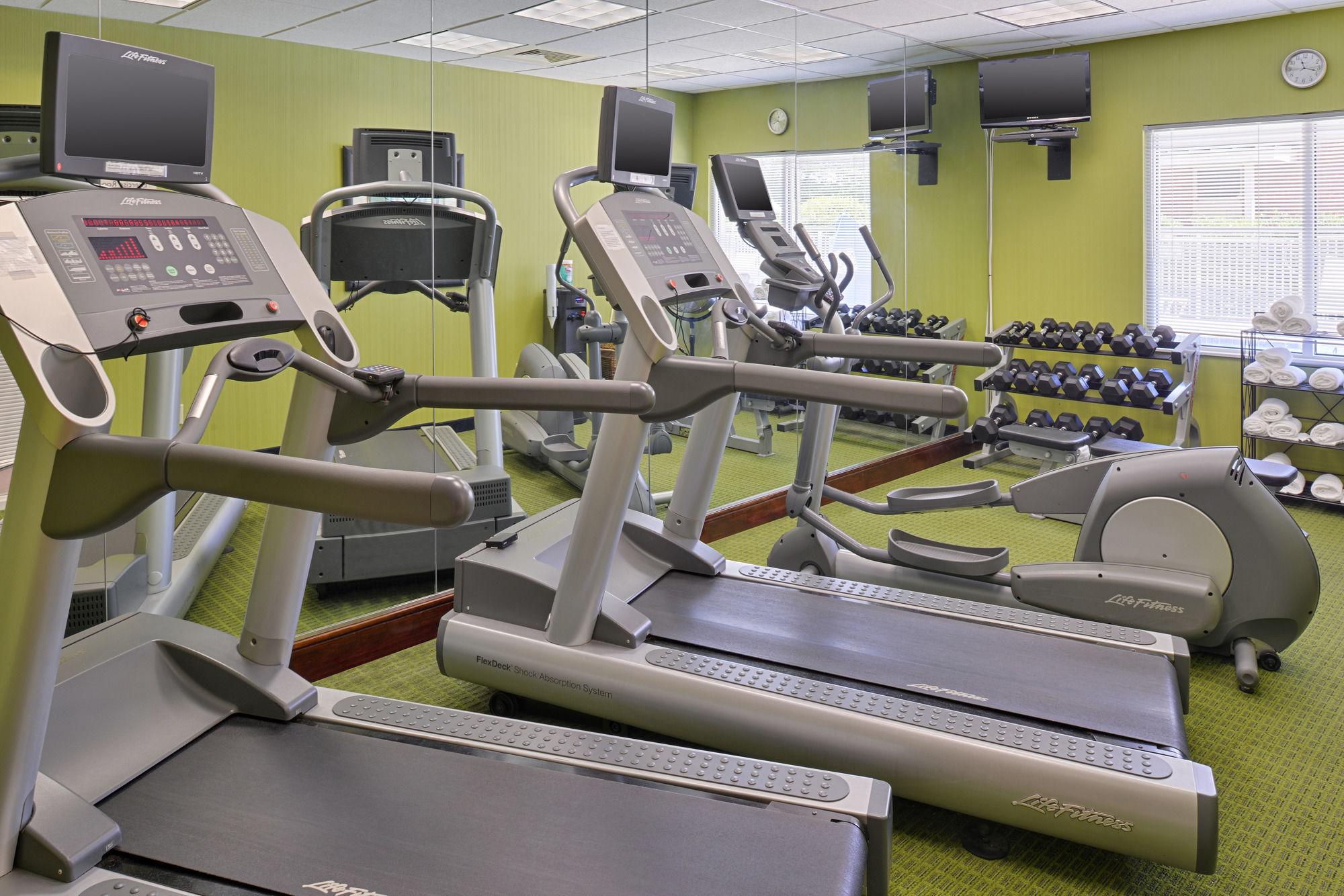 Fairfield Inn And Suites Charleston North/University Area Север Чарлстон Экстерьер фото