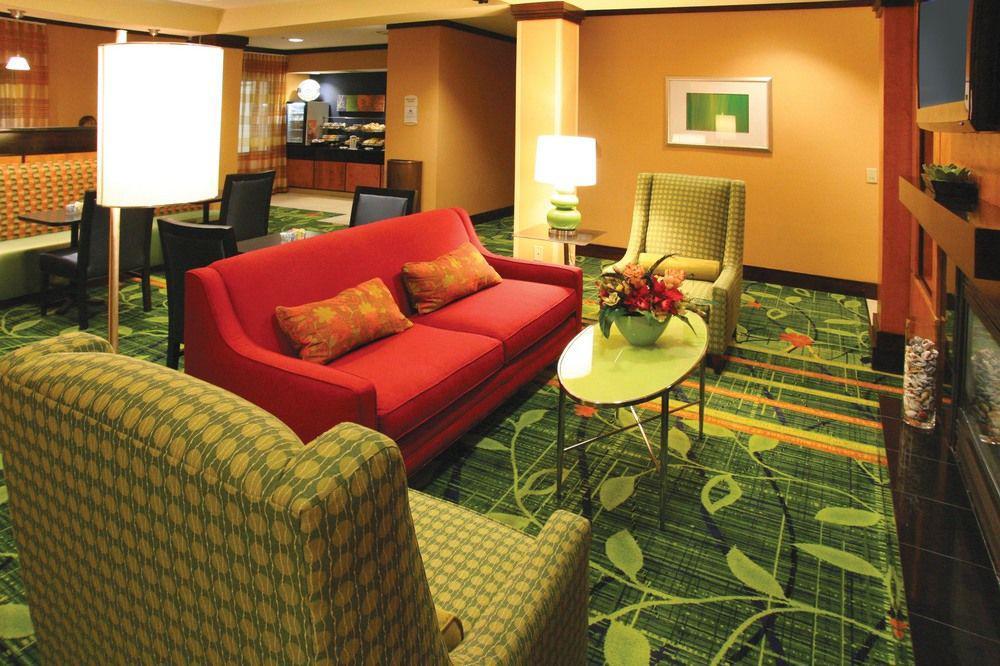 Fairfield Inn And Suites Charleston North/University Area Север Чарлстон Экстерьер фото