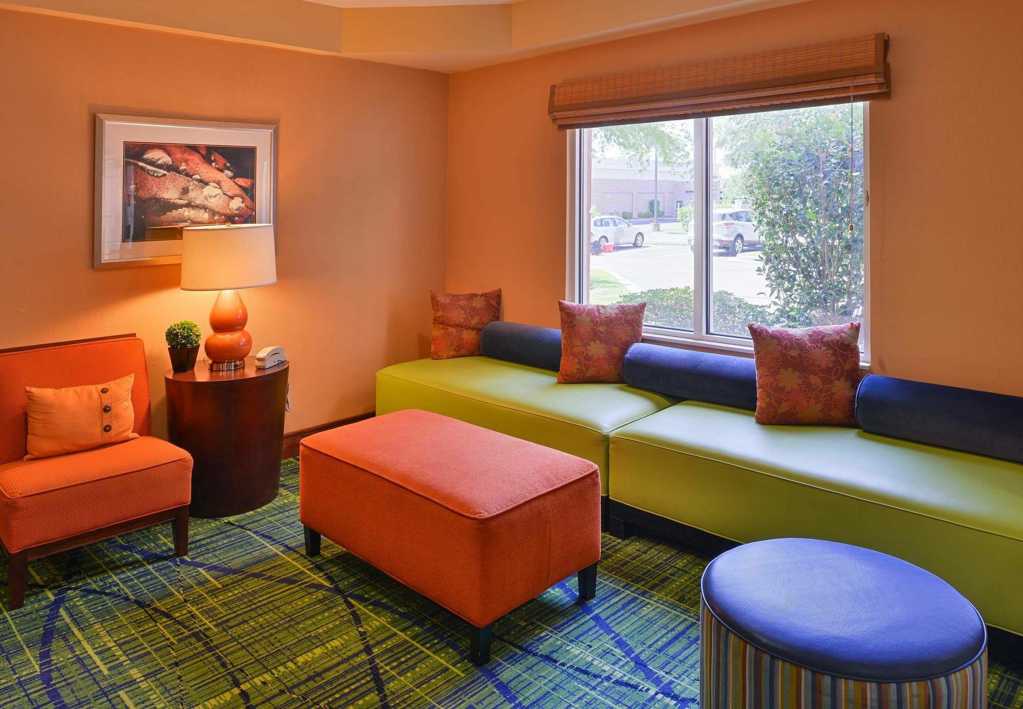 Fairfield Inn And Suites Charleston North/University Area Север Чарлстон Экстерьер фото